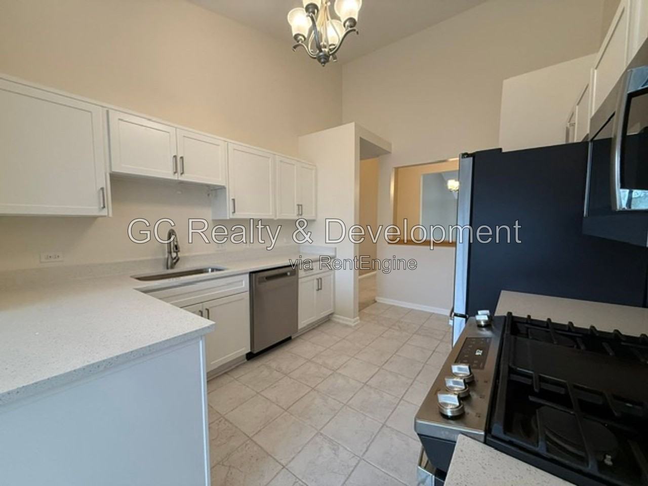 110 Allerton Dr - Photo 2 of 22