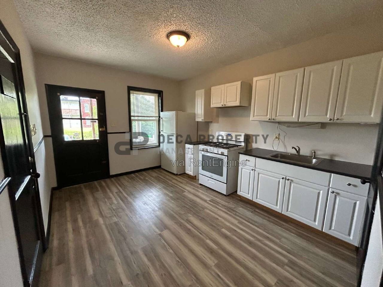 2920 Mount Pleasant St #1F - Photo 6 of 10