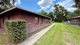 210 N Lone Oak Dr - Photo 1 of 1