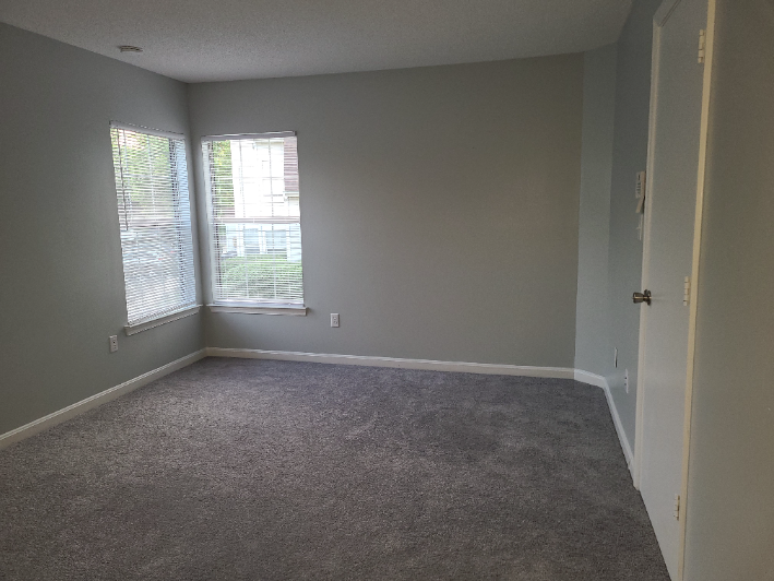 15619 Easthaven Ct - Photo 4 of 50
