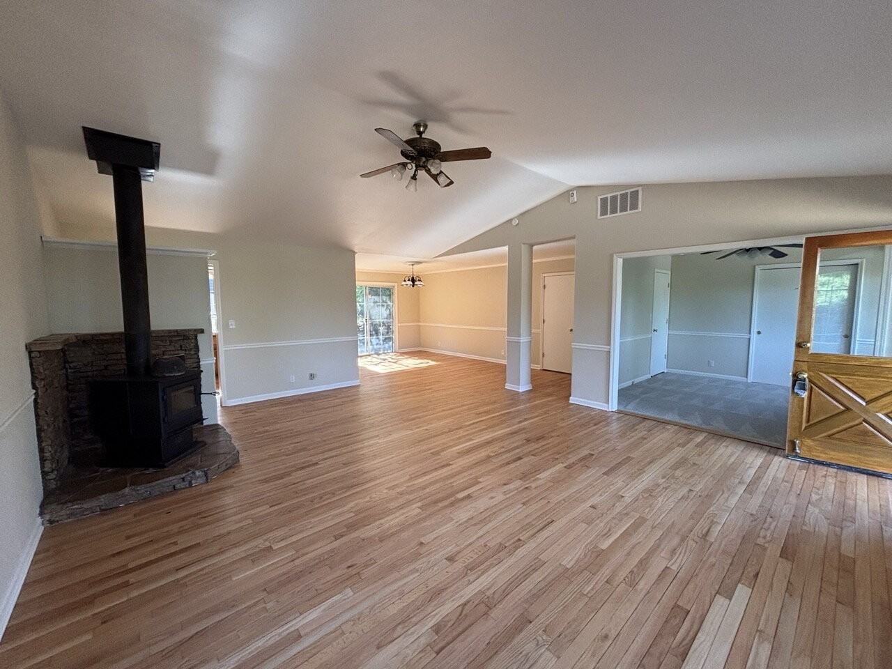 4422 Up Chick St - Photo 7 of 26