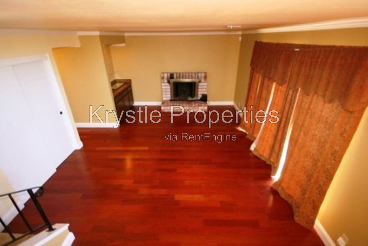 1345 Corcoran Ave - Photo 6 of 14