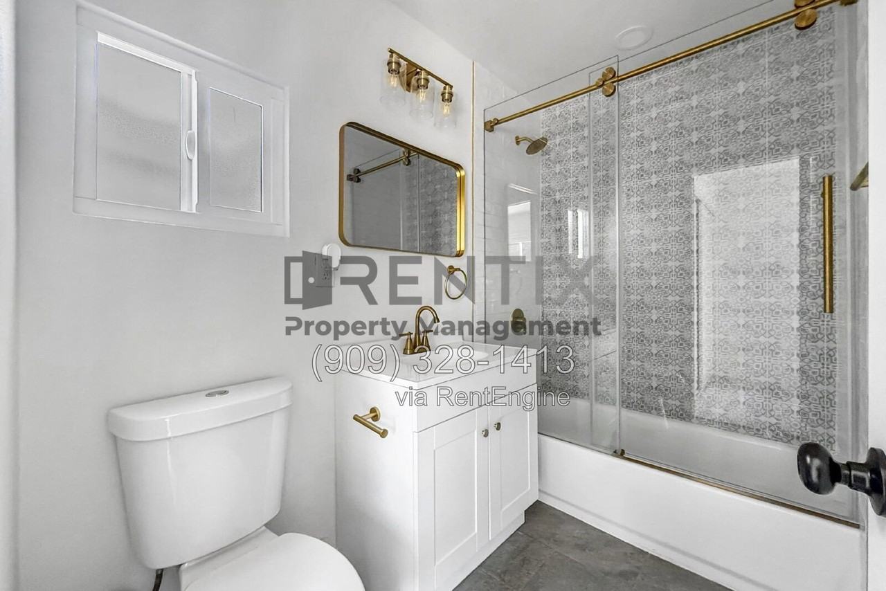 1923 Junipero Ave - Photo 4 of 10