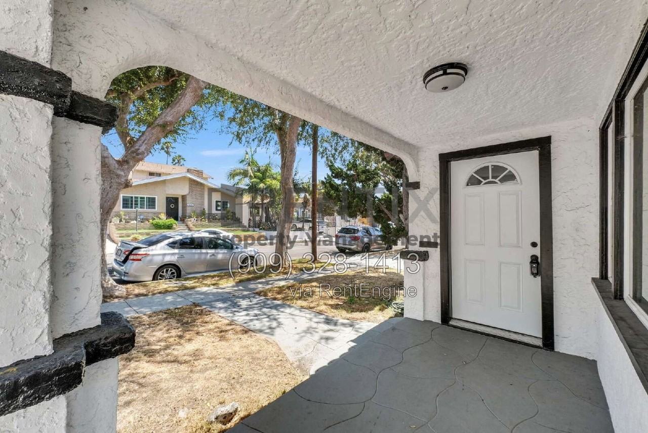 1921 Junipero Ave - Photo 4 of 27