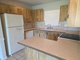 1049 Ridgeway Dr - Photo 1 of 1