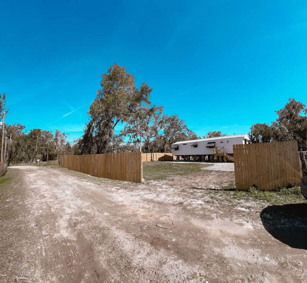 3717 Kandy Ln - Photo 6 of 19