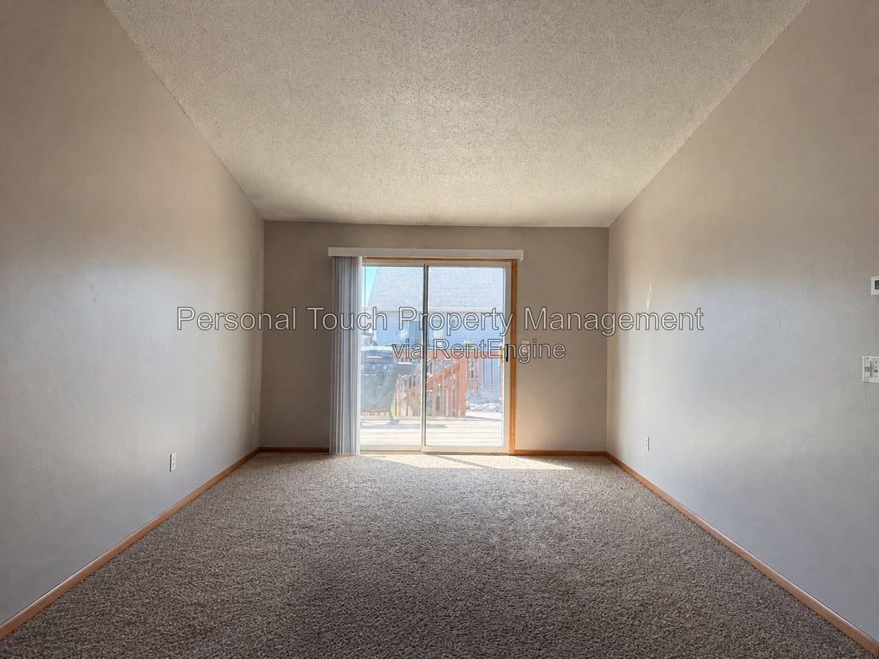 4260 39th Ave S - Photo 2 of 26