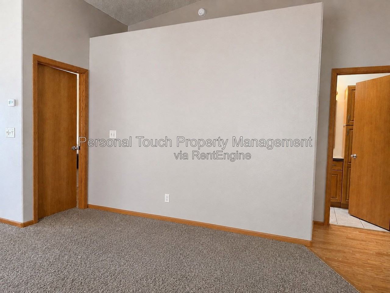 4260 39th Ave S - Photo 6 of 26