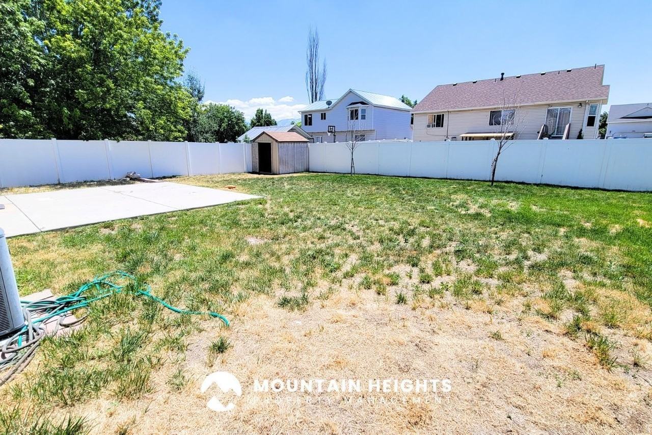 1953 W Black Angus Dr - Photo 6 of 27