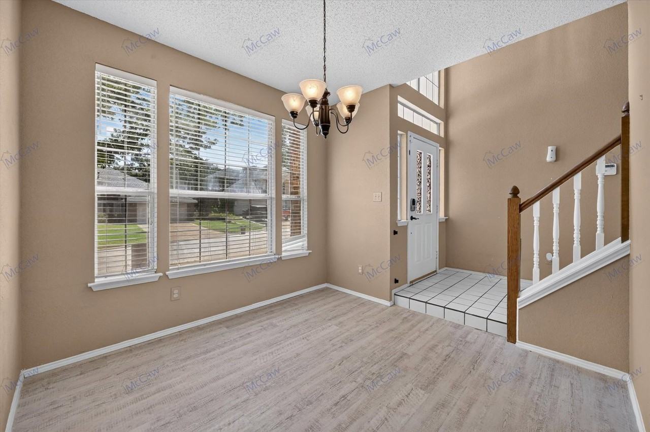 7845 Ember Oaks Dr - Photo 2 of 22