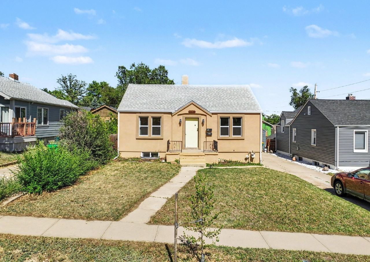 3006 Depew St #A - Photo 3 of 16