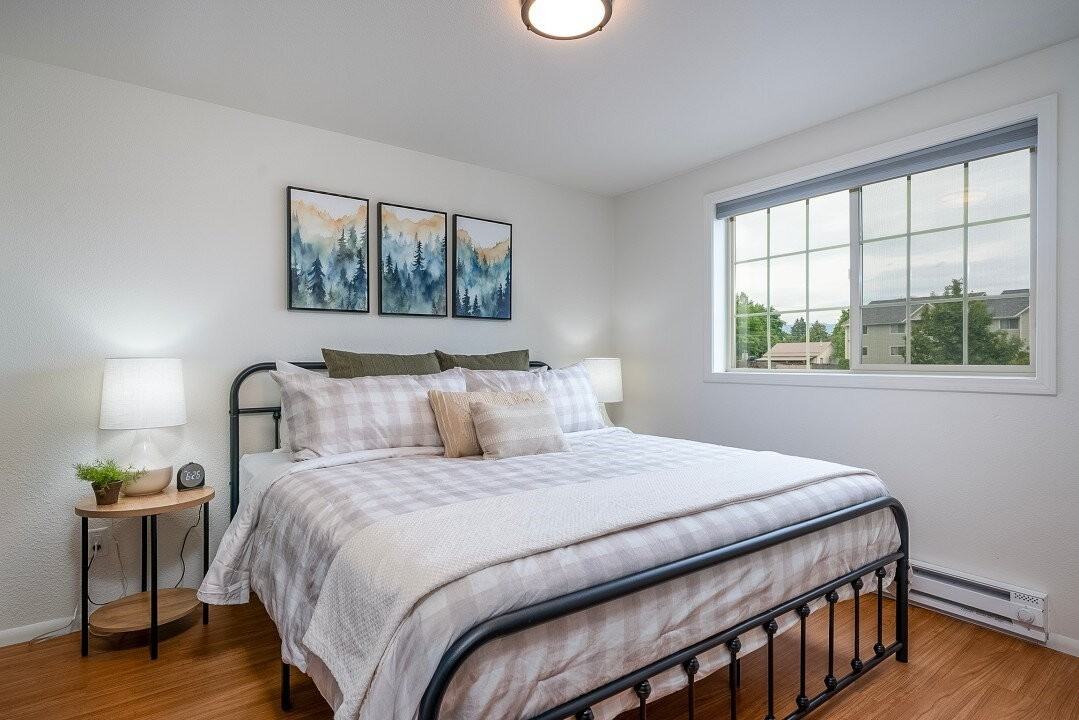 1430 3rd Ave E #3 - Photo 4 of 10
