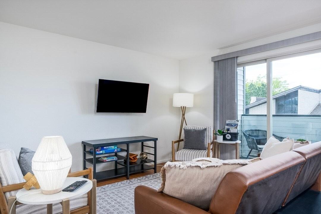 1430 3rd Ave E #3 - Photo 6 of 10