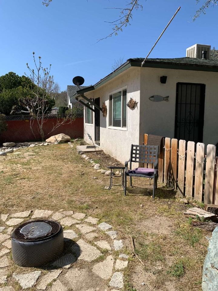 231 Big Blue Rd - Photo 2 of 11