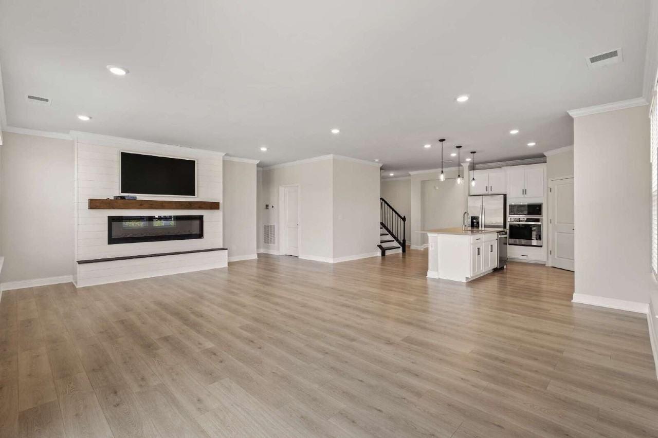 113 Royal Blackheath - Photo 6 of 16