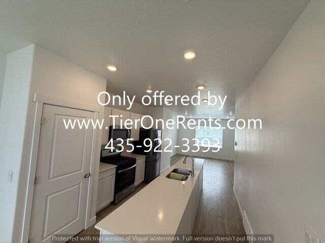 958 E Drifter Ln - Photo 5 of 22
