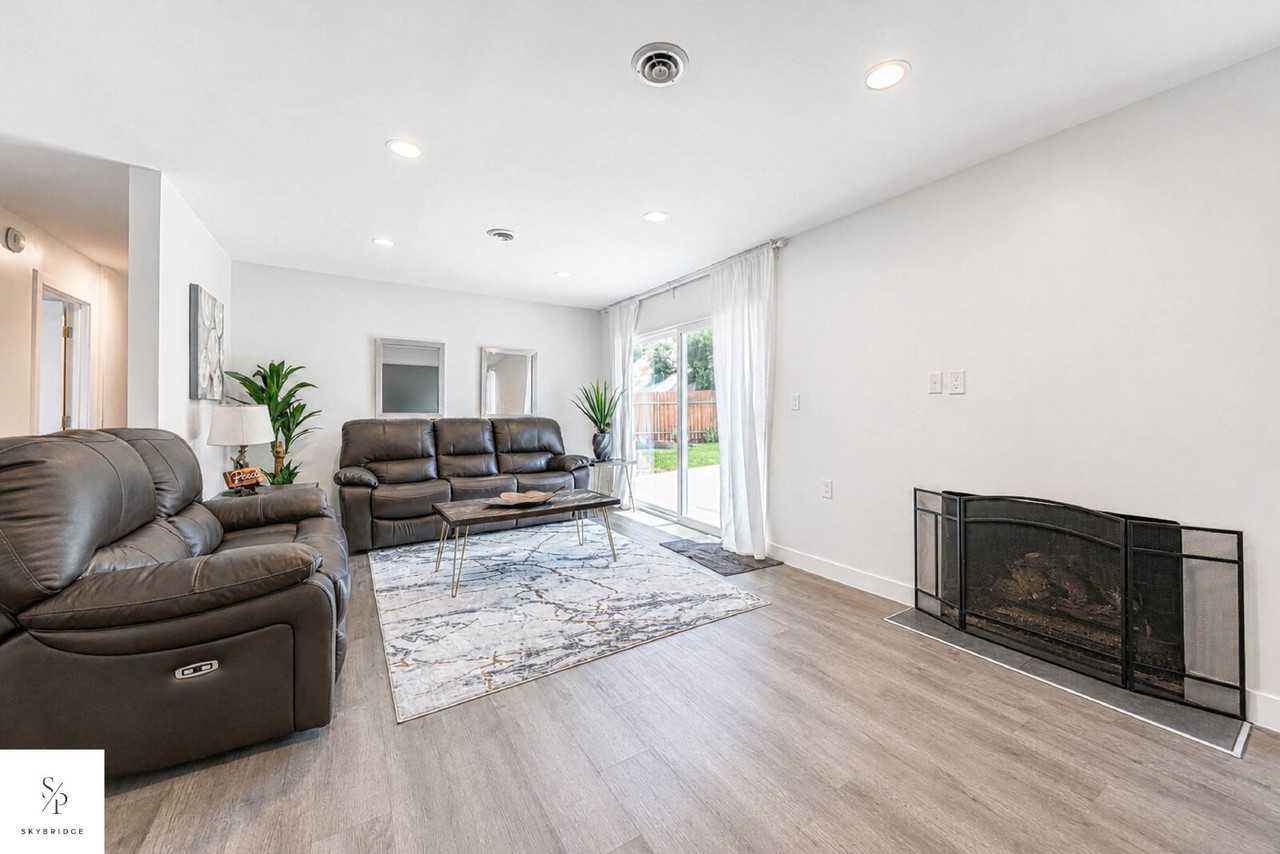 22942 Sunset Crossing Rd - Photo 2 of 21