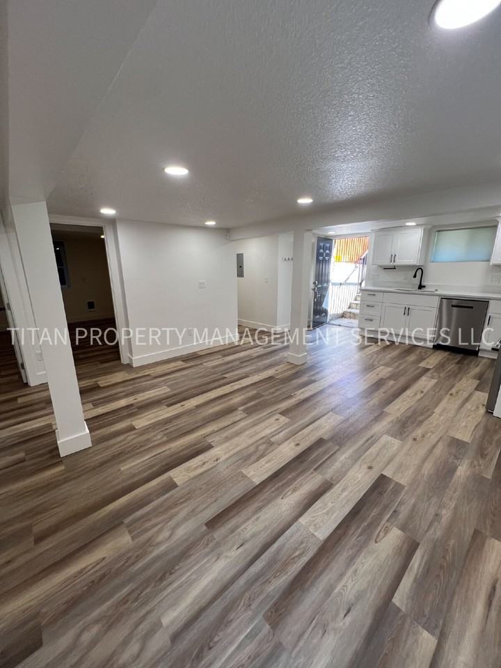 5764 Ne Garfield Ave #A - Photo 7 of 21