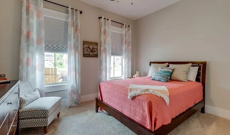 607 Torridon Ln - Photo 7 of 35