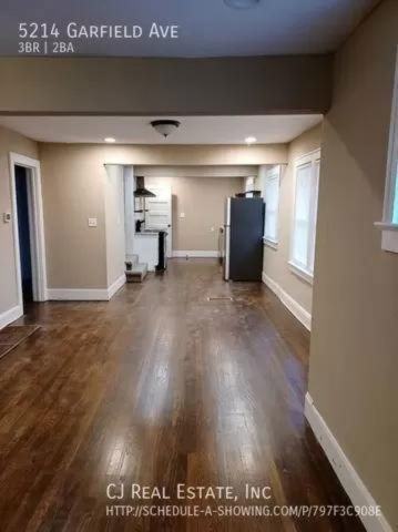 5214 Garfield Ave - Photo 3 of 7
