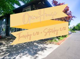featured image of 11145 Ne Weidler St