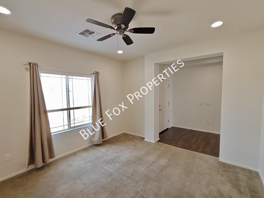 34185 S Presidio Pl - Photo 4 of 32
