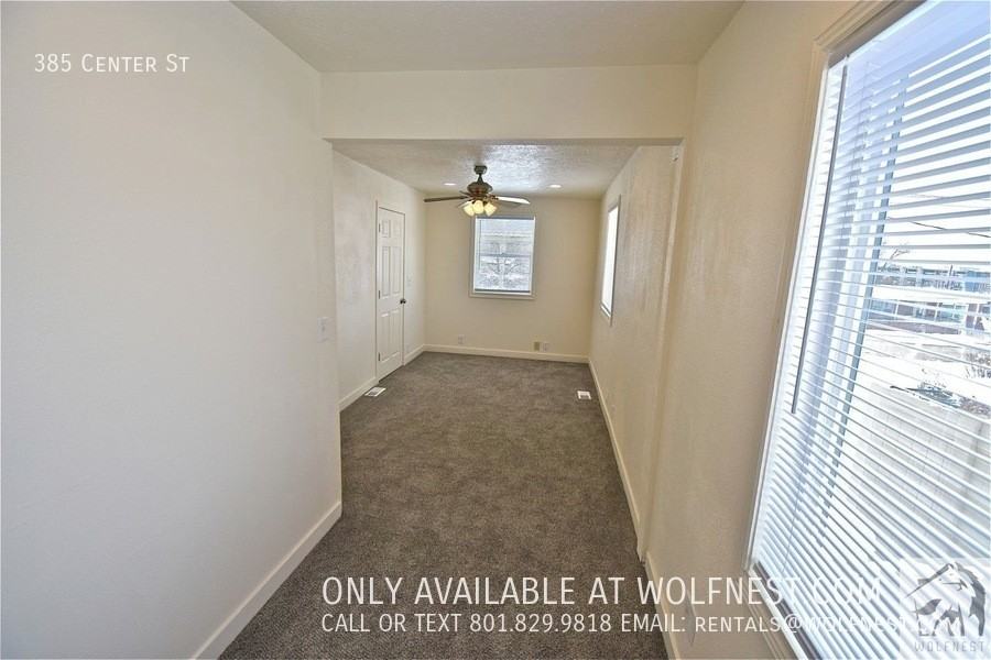 385 Center St - Photo 6 of 29