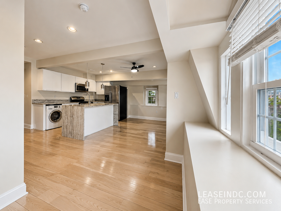 3646 New Hampshire Ave Nw #4 - Photo 3 of 20