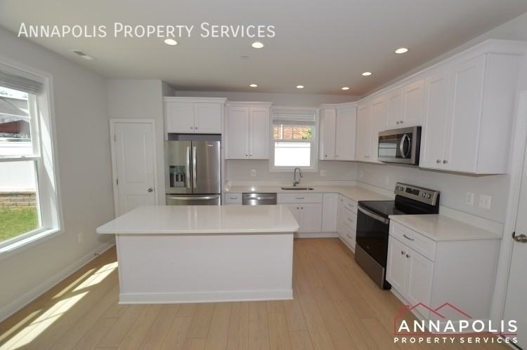 503 Highland Dr - Photo 2 of 29