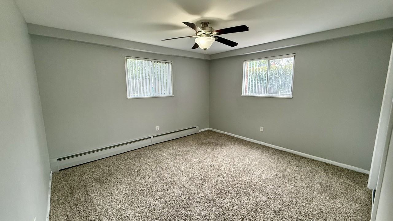 1960 Upham St #5 - Photo 7 of 8