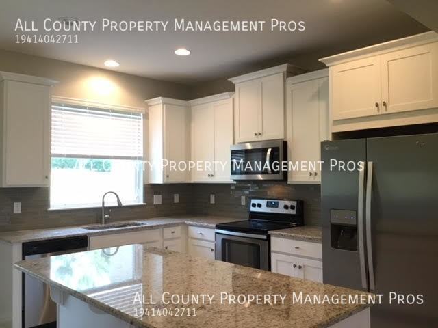 12459 Trailhead Dr - Photo 2 of 16