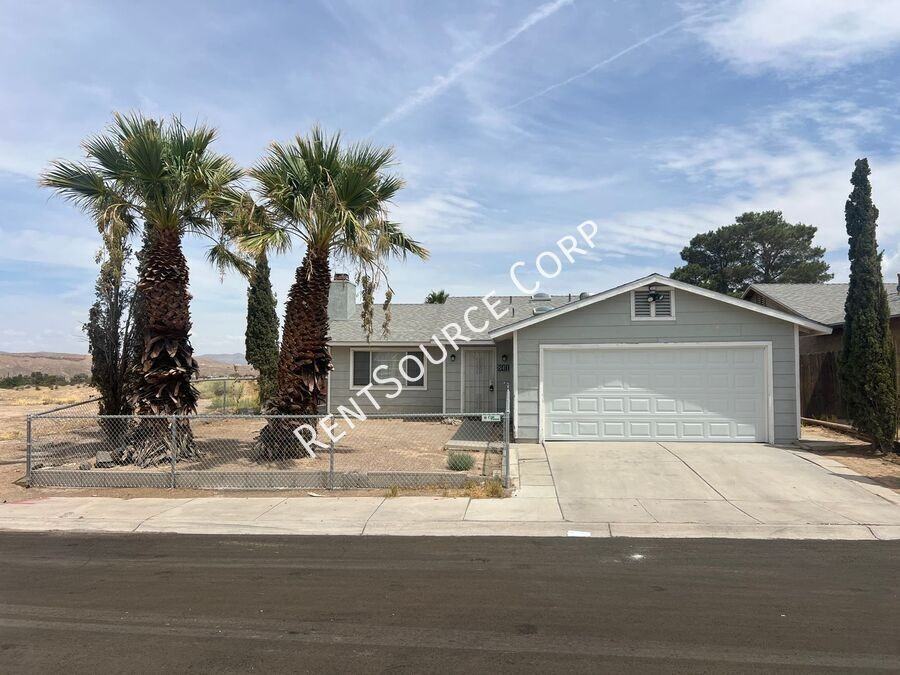 841 Chateau Way - Photo 2 of 22
