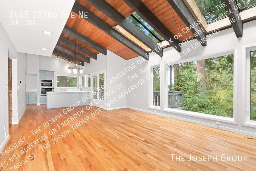 1445 293rd Ave Ne - Photo 4 of 34