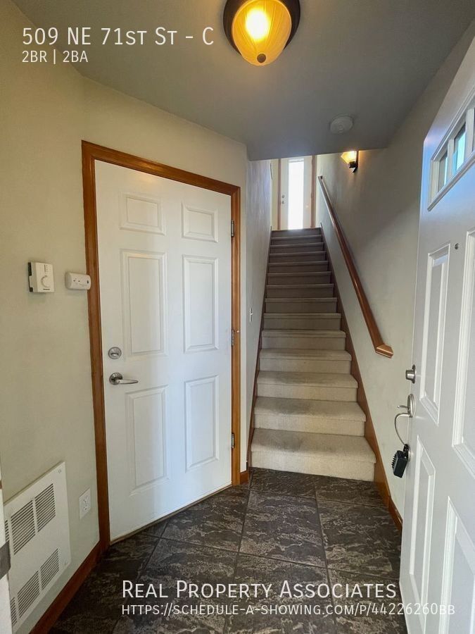 509 Ne 71st St #C - Photo 2 of 14
