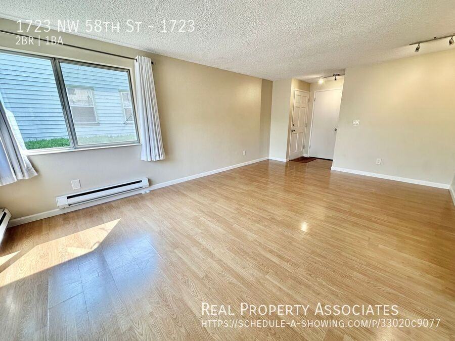 1723 Nw 58th St #1723 - Photo 5 of 29