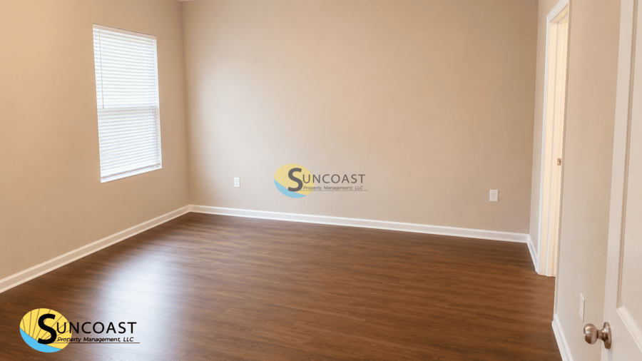 8494 Seville Ave - Photo 7 of 13