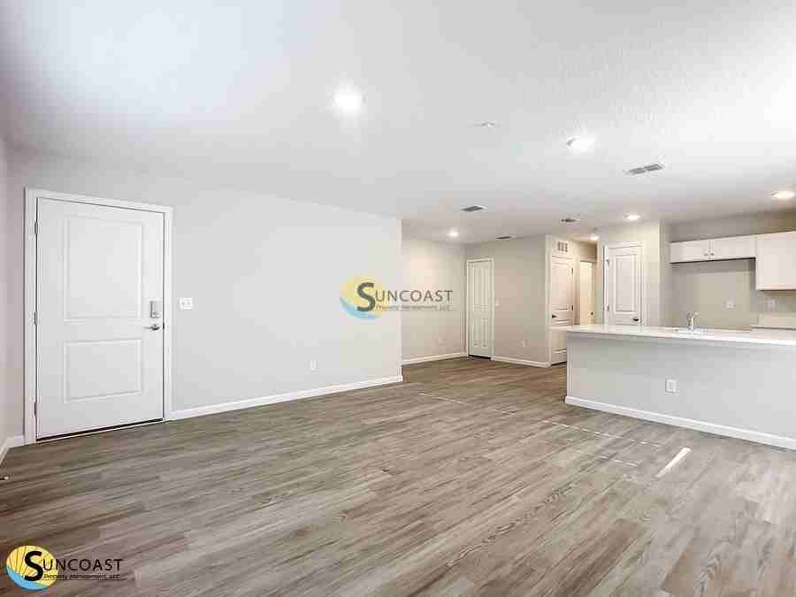 6499 Breezy Oaks Way #102 - Photo 6 of 33