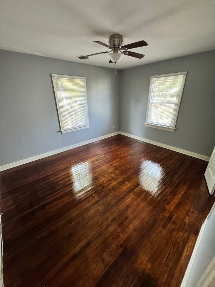 1106 Althea Pkwy - Photo 7 of 15