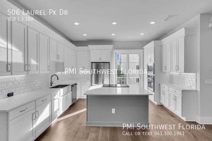 506 Laurel Park Dr - Photo 2 of 34