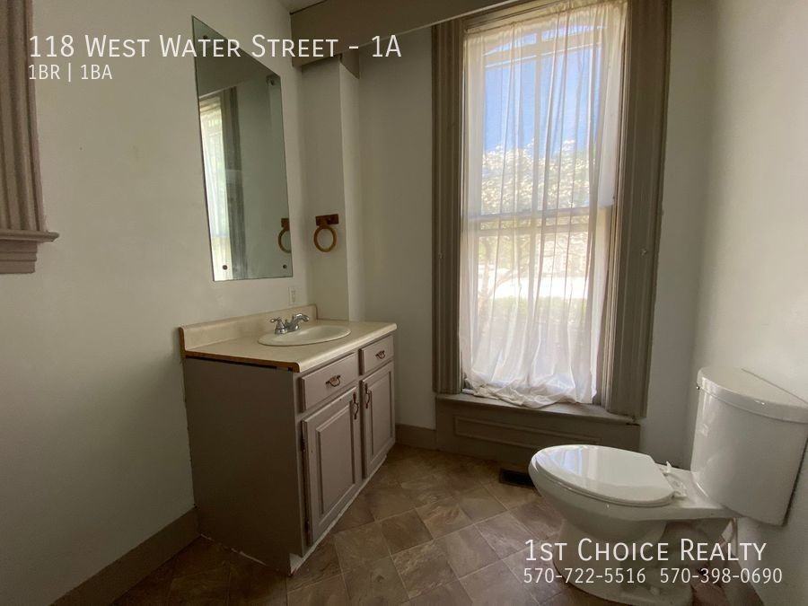 118 W Water St #1A - Photo 7 of 16