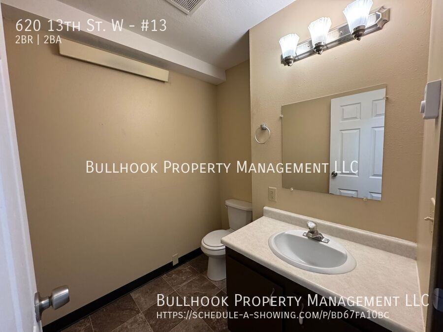 620 13th St W #13 - Photo 4 of 18