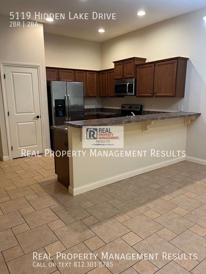 5119 Hidden Lake Dr - Photo 4 of 18