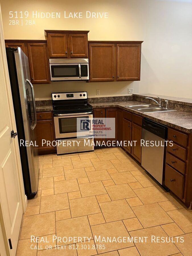5119 Hidden Lake Dr - Photo 7 of 18