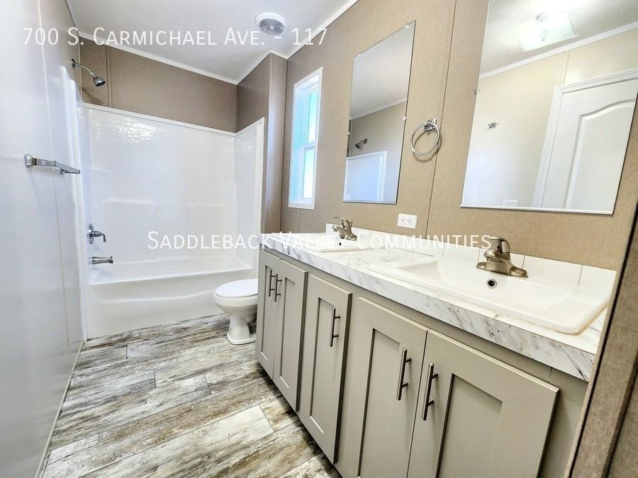 700 S Carmichael Ave #117 - Photo 6 of 12
