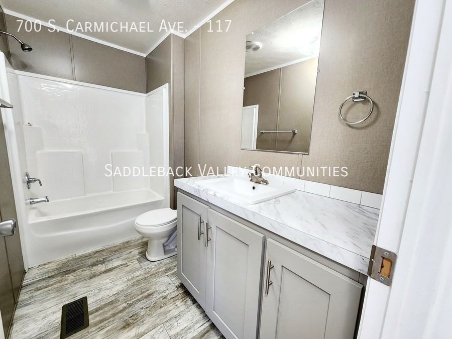 700 S Carmichael Ave #117 - Photo 7 of 12