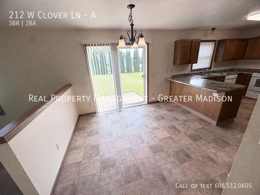 212 W Clover Ln #A - Photo 4 of 13