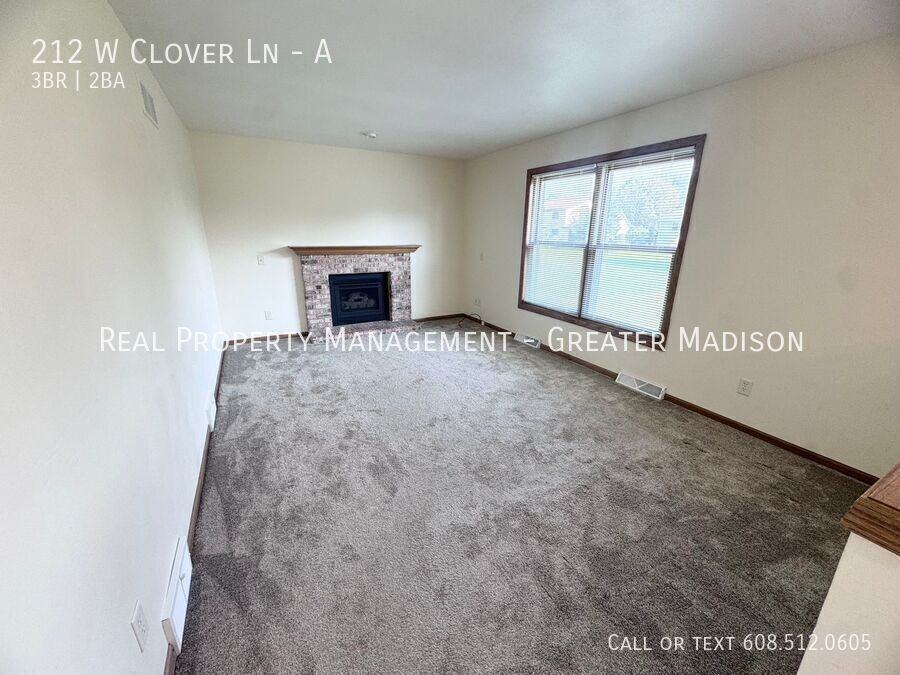212 W Clover Ln #A - Photo 5 of 13