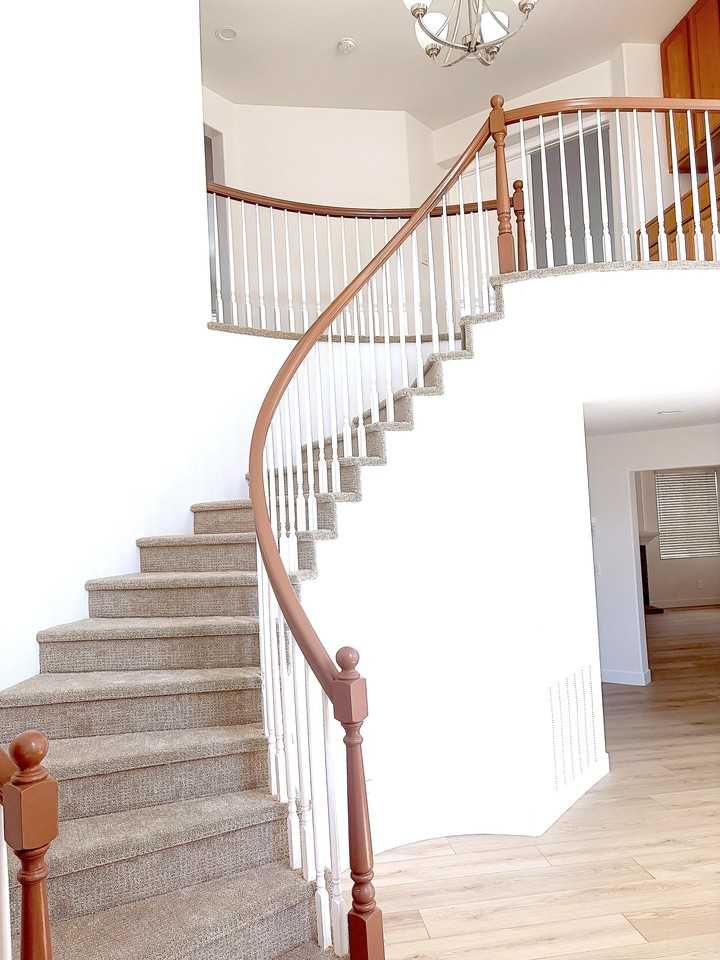 2906 Avenida Valera - Photo 3 of 9
