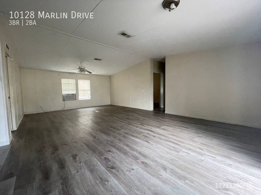 10128 Marlin Dr - Photo 2 of 22