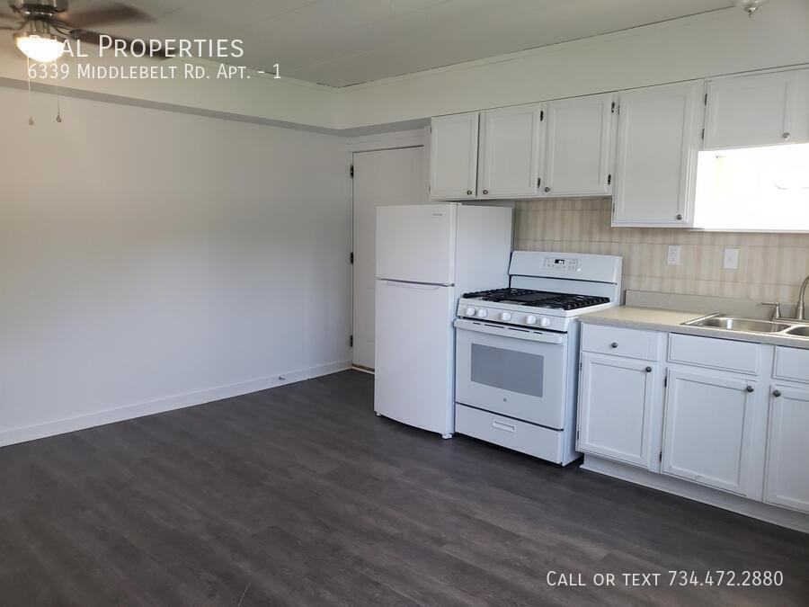 6339 Middlebelt Rd #1 - Photo 2 of 9